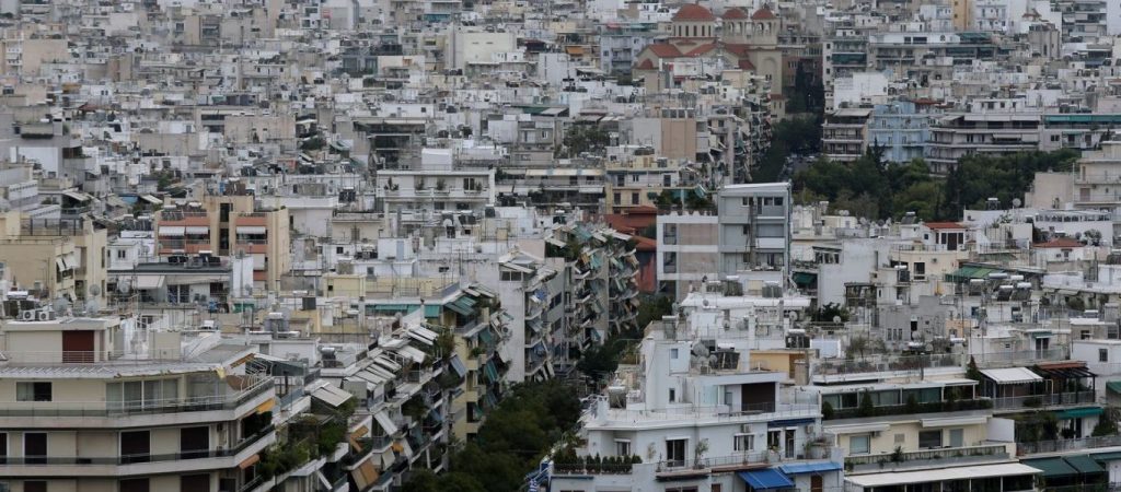 Με το… δάκτυλο στο κουμπί οι δανειολήπτες – 222 αιτήσεις «κόκκινων» δανειοληπτών με το «καλημέρα»