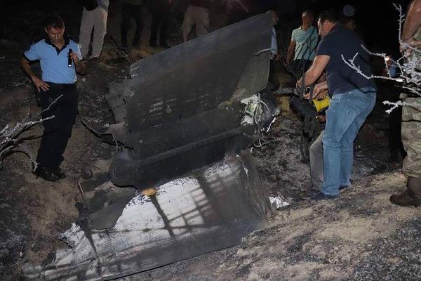 Μεγάλη φωτιά στα Κατεχόμενα: «Οφείλεται σε μη επανδρωμένο αεροσκάφος ή πύραυλο S-200 από τον πόλεμο στην Συρία»