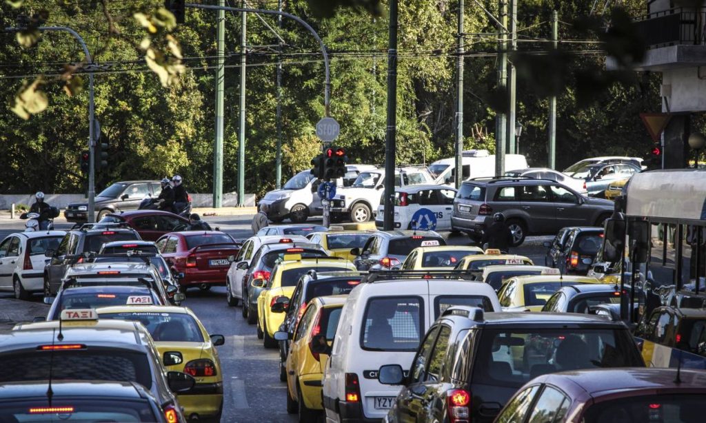 Μποτιλιάρισμα στους δρόμους της Αθήνας – Δείτε τον χάρτη της Google (φωτο)