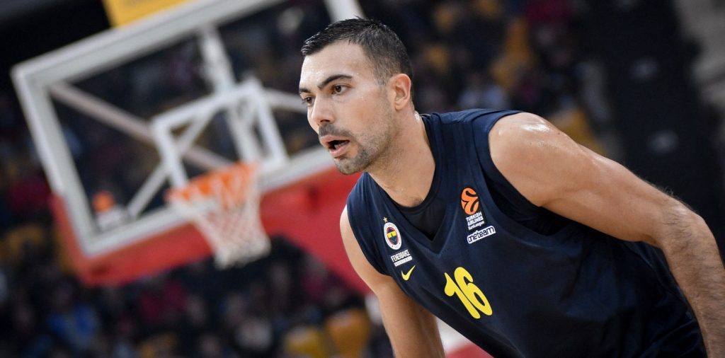 Ο Σλούκας θα συνεχίσει για άλλα τρία χρόνια στη Φενέρμπαχτσε