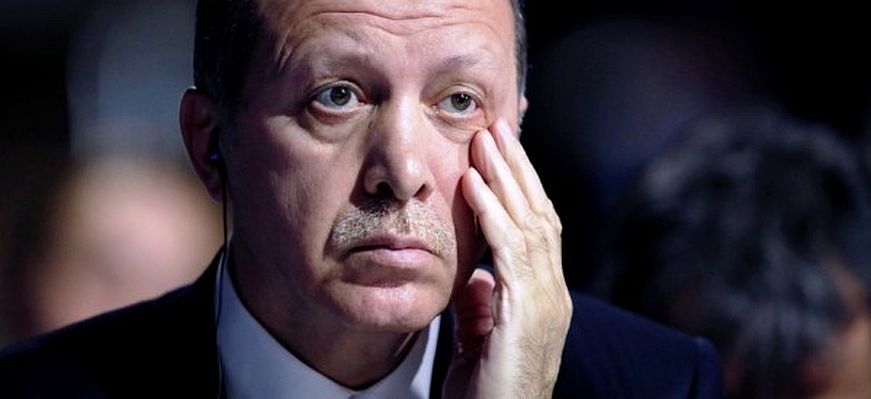 Τούρκος δημοσιογράφος «βλέπει» το τέλος του Ρ.Τ.Ερντογάν: «Η βασιλεία του θα λήξει το πολύ…»