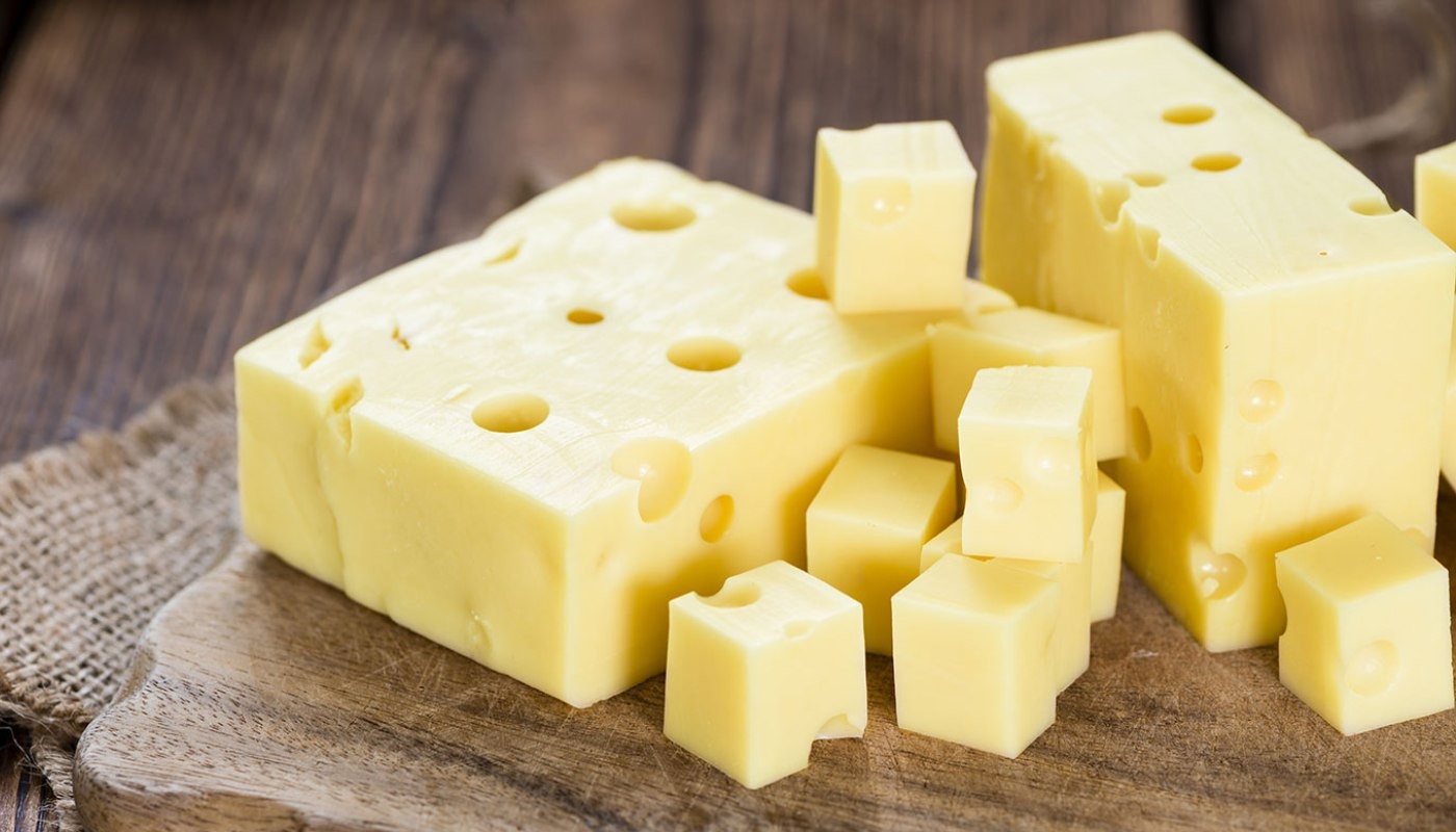 Πως δημιουργούνται οι τρύπες στο τυρί;