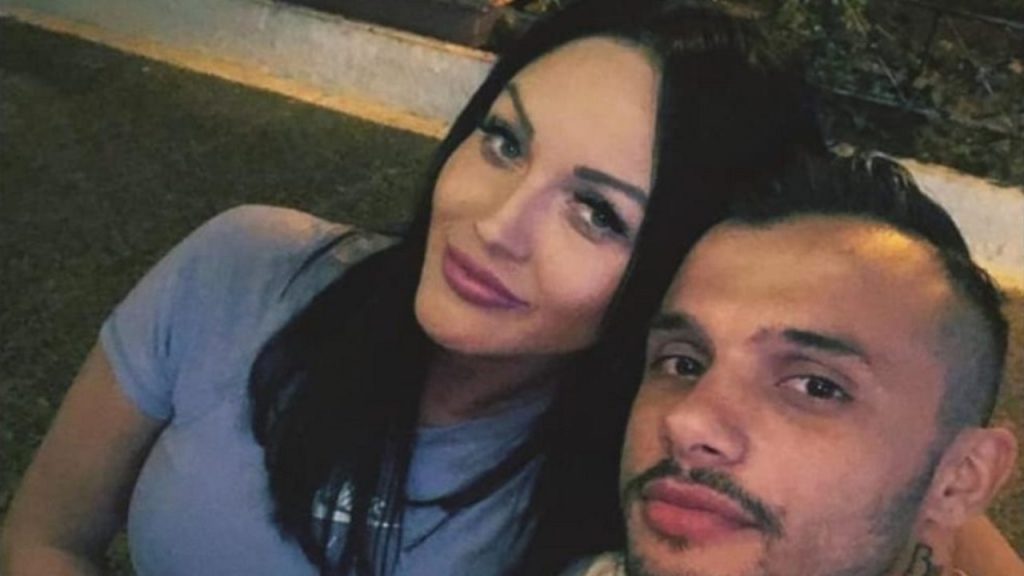 Bill Σαντριάς – Ζένια Σολδάτου: Ανακοίνωσαν τον χωρισμό τους μέσω των social media (φωτο)