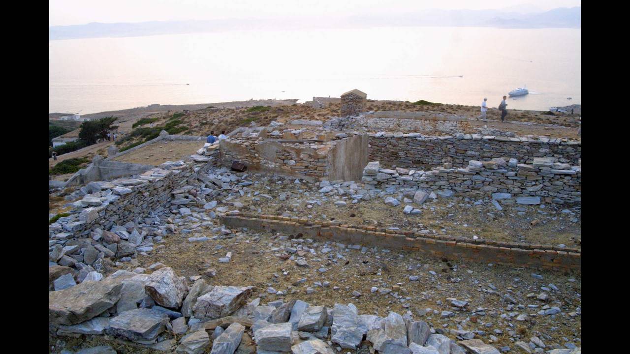 Το ΚΑΣ ανακήρυξε τη Μακρόνησο Αρχαιολογικό χώρο