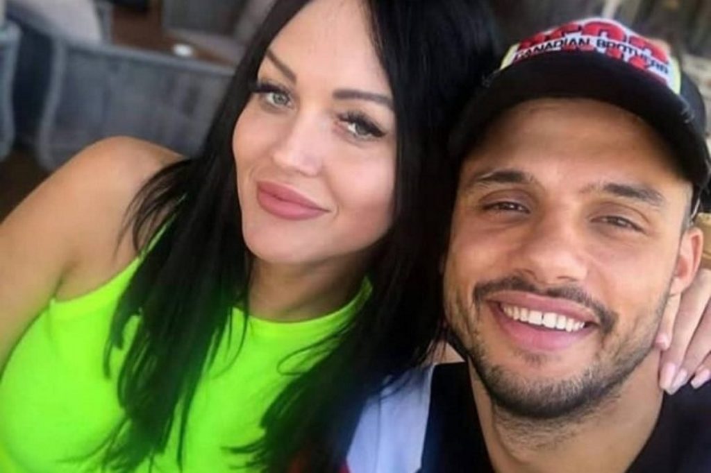 Bill Σαντριάς: «Δεν ξέρω που ανήκω – Στα γήπεδα με έλεγαν και γύφτο!» (βίντεο)