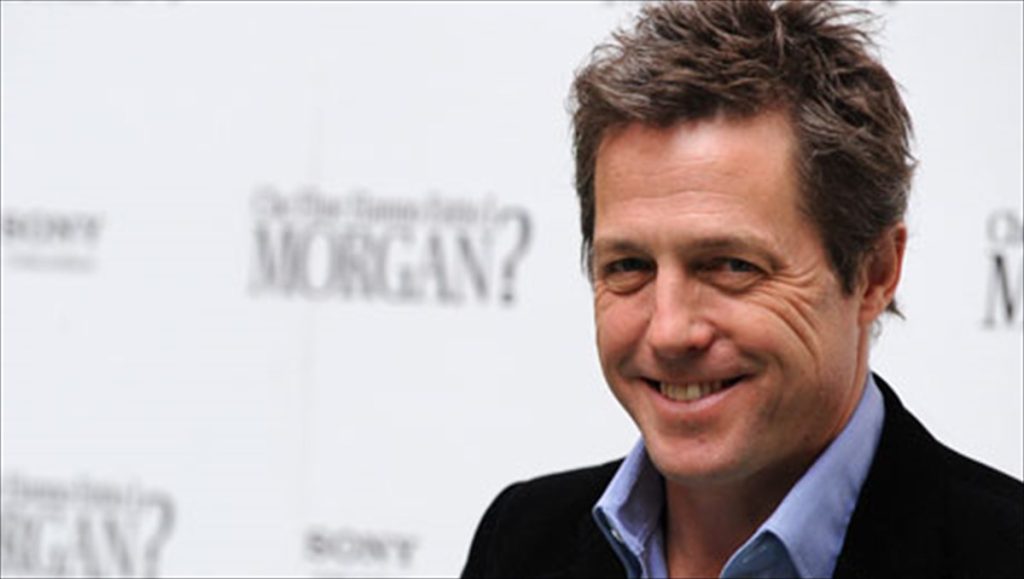 Ο Χιου Γκραντ μπέρδεψε αξιωματούχο της Ρώμης με παπαράτσι και…τον «έβαλε στη θέση του» (βίντεο)