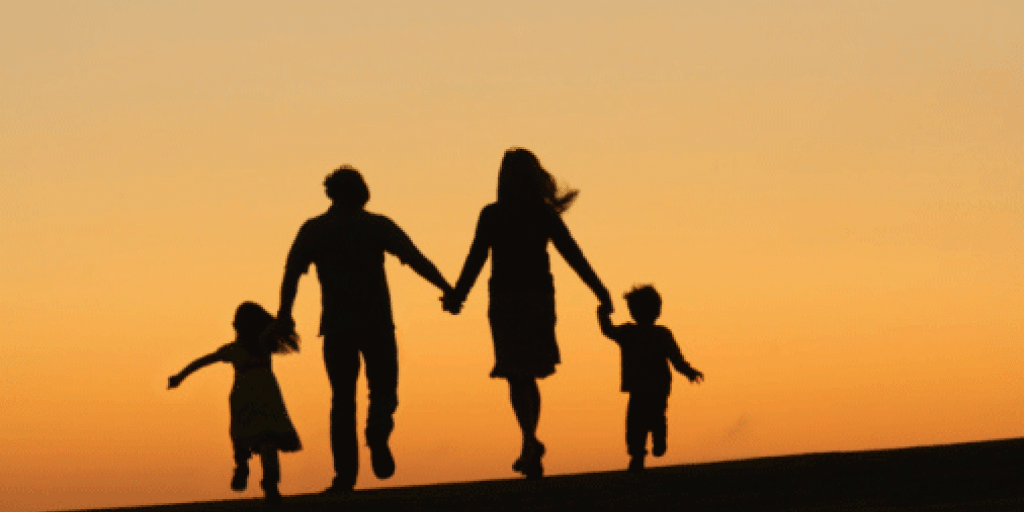 Το κίνημα της φωτιάς: Έτσι βγαίνουν στη σύνταξη στα 40 με 1.000.000 στην τράπεζα (βίντεο)