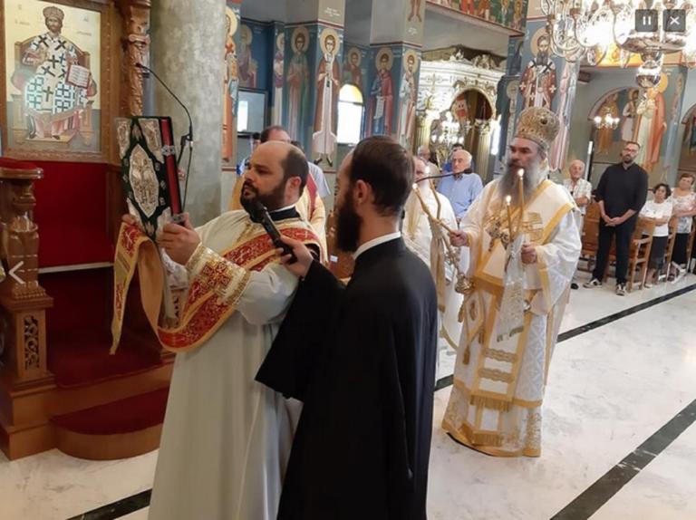 Δημοσιογράφος χειροτονήθηκε ιερέας (βίντεο)