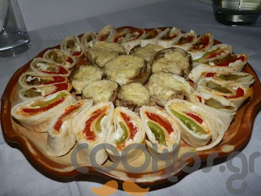 Η συνταγή της ημέρας: Ποικιλία με τορτίγιες και γεμιστά μανιτάρια