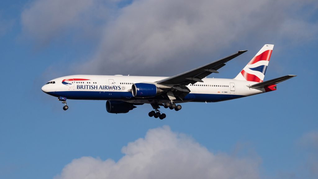 Τεράστια διαρροή από την British Airways: Παραβιάστηκαν τα στοιχεία χιλιάδων πελατών – Πρόστιμο «μαμούθ» στην εταιρεία