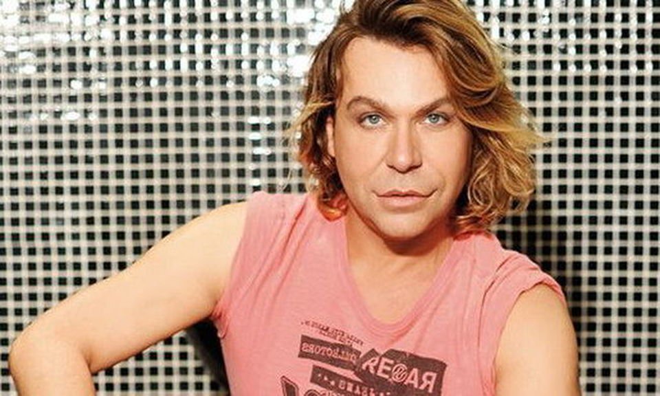 Τρύφωνας Σαμαράς: Ψήφισε και «έφερε τα πάνω-κάτω» στο εκλογικό κέντρο