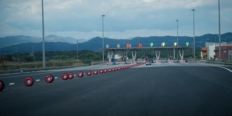 Κλείνει η εθνική Αθηνών – Θεσσαλονίκης – Από τον κόμβο του Ευαγγελισμού έως τον Πλαταμώνα