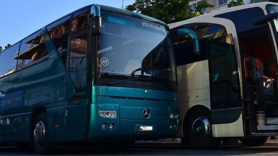 Επιβάτης του ΚΤΕΛ Καβάλας αποκοιμήθηκε και την άφησαν μέσα στο λεωφορείο!