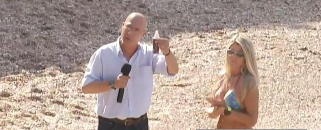 Αμίμητο ρεπορτάζ από τον Τσελίκα – Μαθήματα αντηλιακού με αιθέρια ύπαρξη στην παραλία (βίντεο)