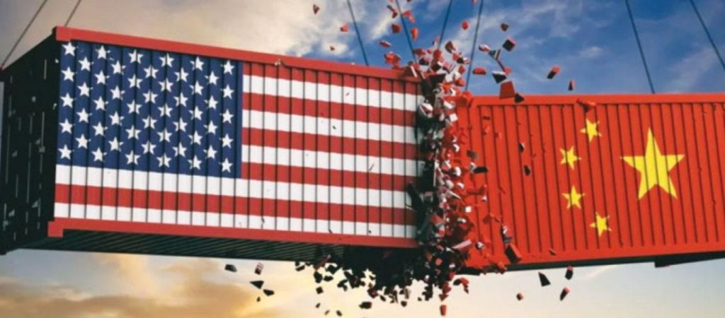 Εμπορικός πόλεμος: Συνομιλίες ΗΠΑ – Κίνας για άρση του αδιεξόδου