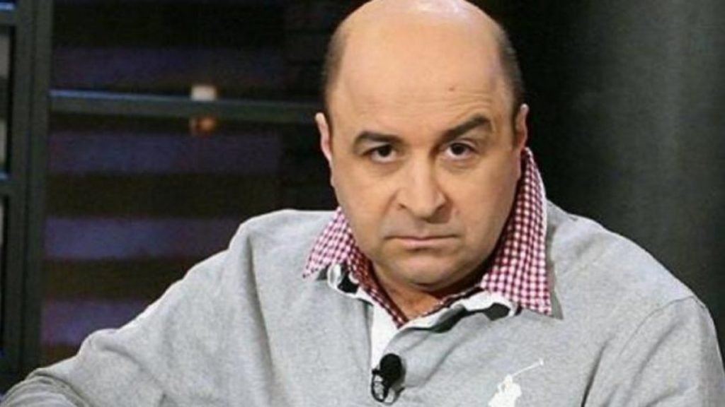Επιστρέφει με σκετς αλά Μητσικώστα: Σε ποιο κανάλι έκλεισε ο Μάρκος Σεφερλής
