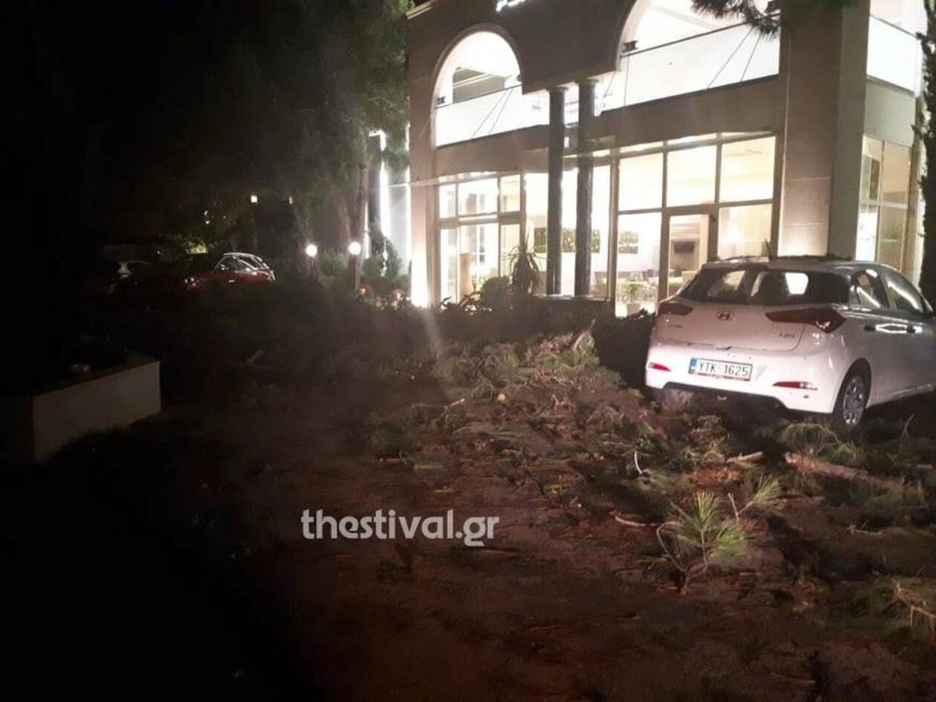 Φονική θεομηνία: 6 νεκροί – 108 τραυματίες στην Χαλκιδική – Ανάμεσά τους 2 παιδιά (upd) (φώτο-βίντεο)