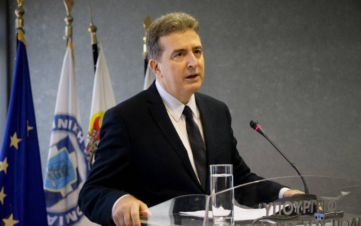 Στα κέντρα παραμονής  αλλοδαπών σε Μόρια και Καρά Τεπέ ο Μ.Χρυσοχοΐδης