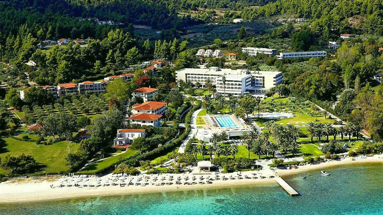 Υπουργείο Τουρισμού: «Χωρίς ακυρώσεις τα ξενοδοχεία στη Χαλκιδική»