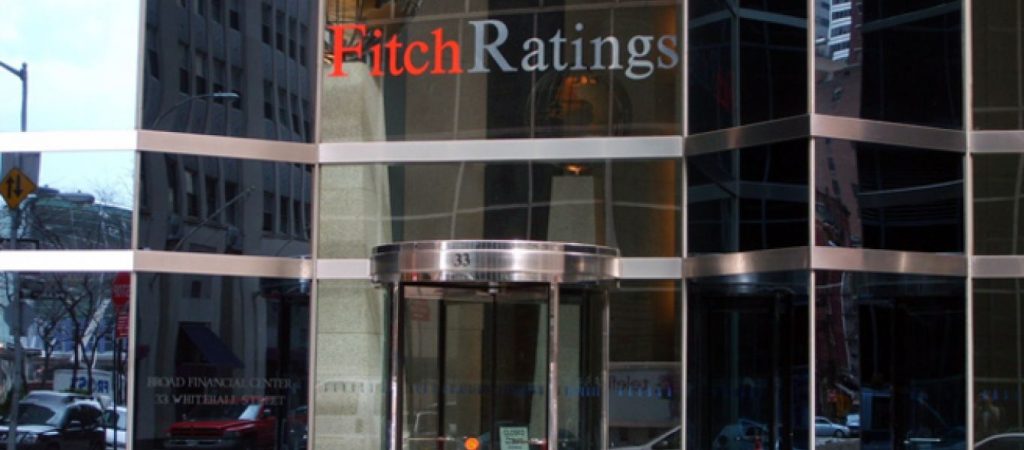 Fitch: Εδραίωση της πολιτικής σταθερότητας η νίκη της Νέας Δημοκρατίας