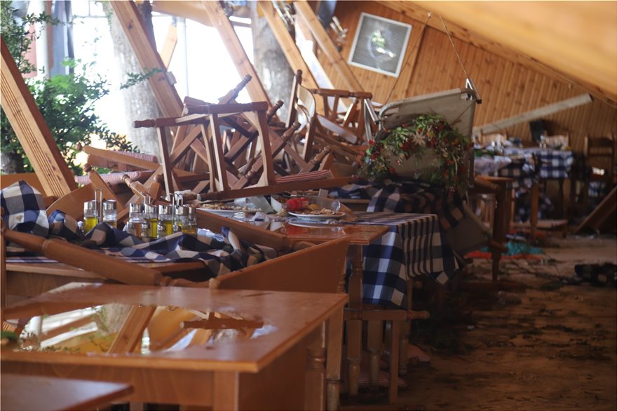 Ιδιοκτήτης ταβέρνας στην οποία σκοτώθηκαν η 54χρονη και ο γιος της: «Όλα έγιναν σε 2 λεπτά» (φωτο)