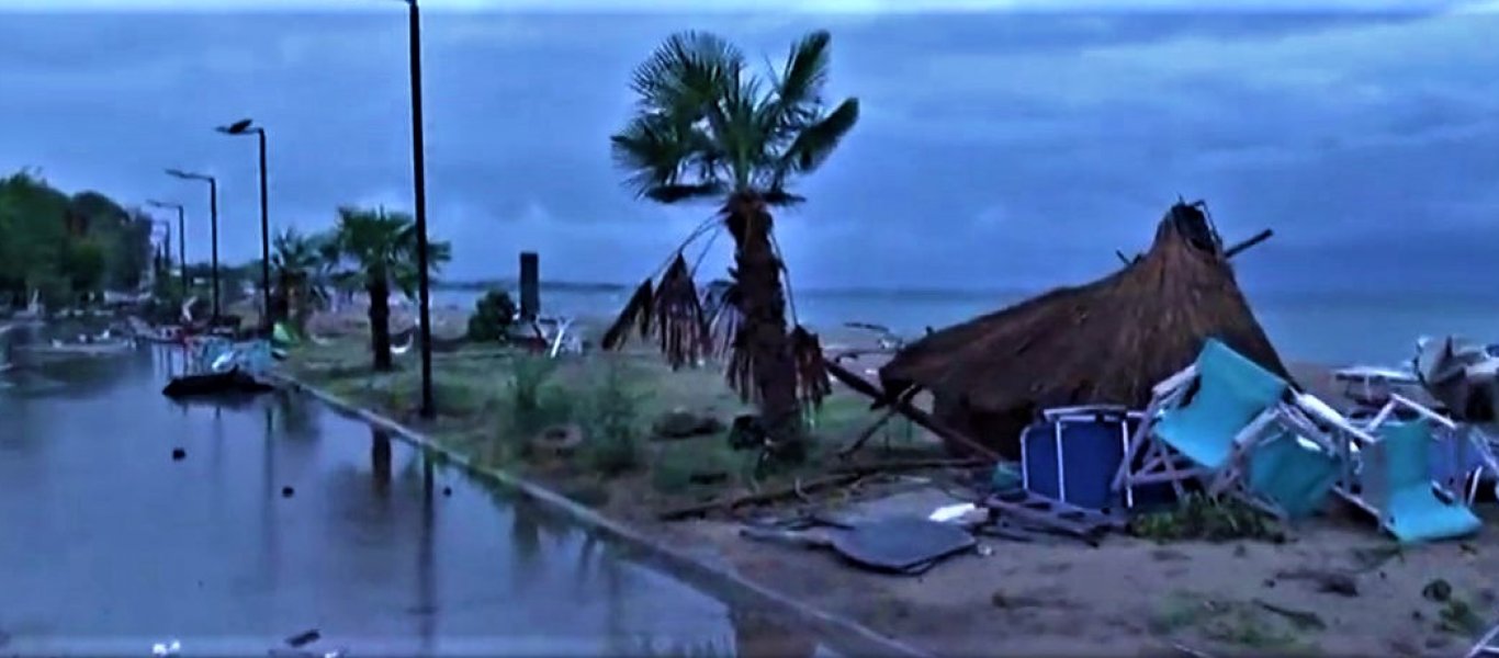 Βίντεο που «κόβει» την ανάσα: Η θύελλα που σάρωσε την Χαλκιδική κινείται προς το οροπέδιο των Πρεσπών (βίντεο)
