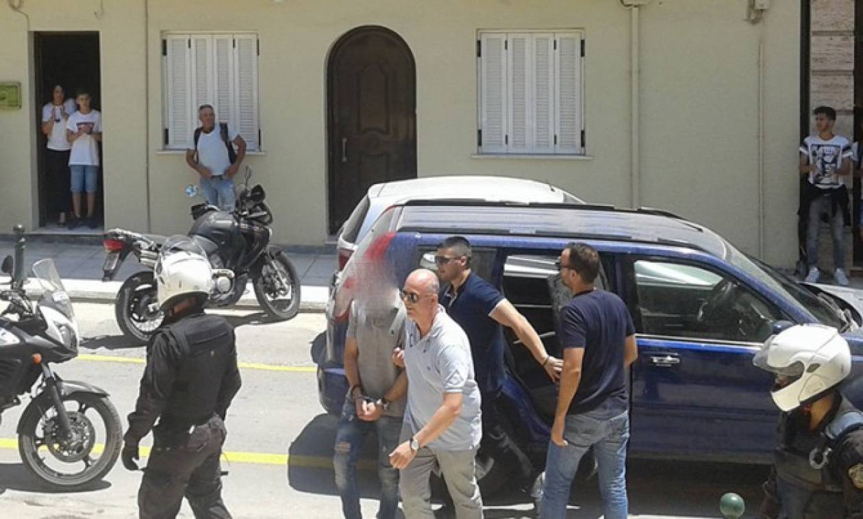 Σήμερα η απολογία του πατροκτόνου της Ζακύνθου: «Είσαι ήρωας» του φώναζαν στο δικαστήριο