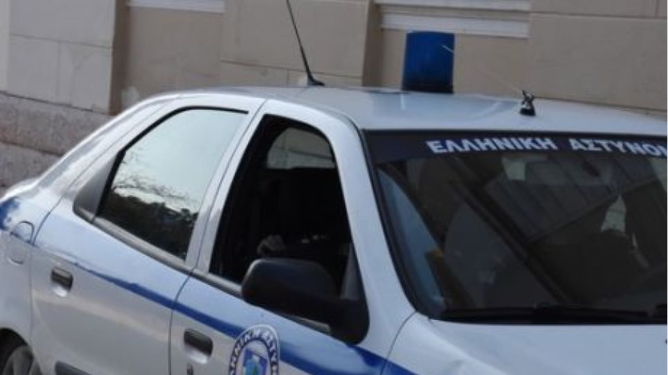 Κέρκυρα: Απασχόλησαν γριούλα και της άρπαξαν 20.000 ευρώ