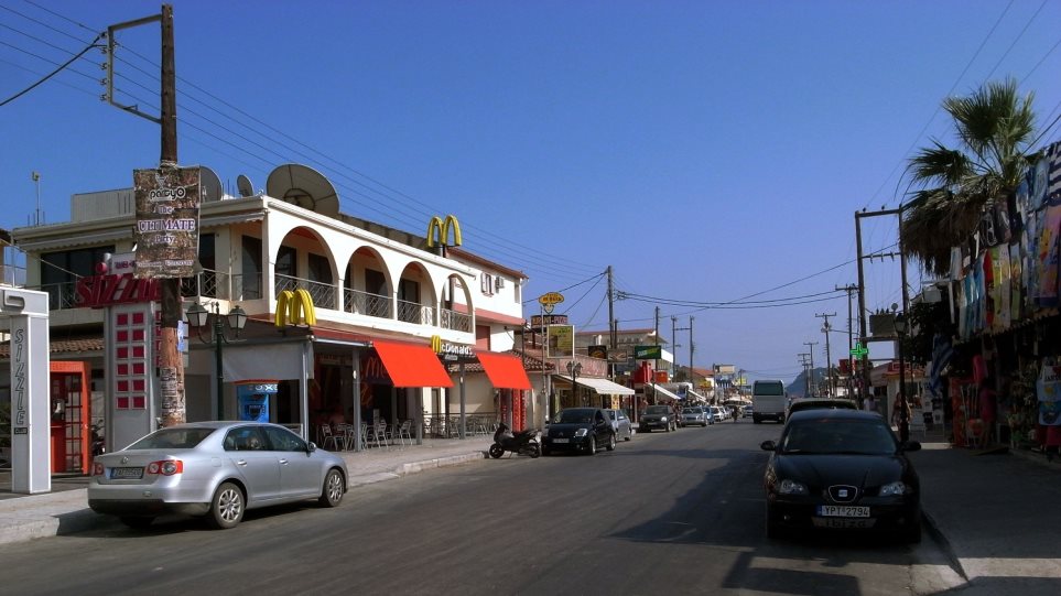 Ζάκυνθος: Τουρίστες ξάφρισαν μεγάλο ποσό από δωμάτιο παραθεριστών