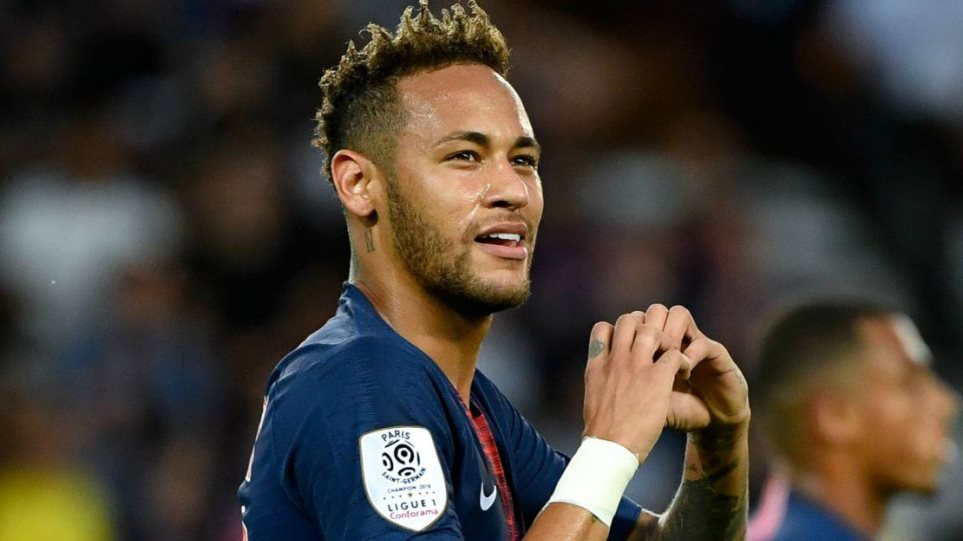 Viral: Ο Νεϊμάρ πέταξε στα σκουπίδια τη φανέλα της Παρί! (βίντεο)