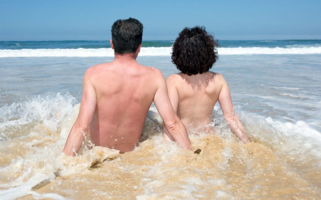 Μήπως είστε από εκείνα τα ζώδια που ψάχνουν παραλίες για γυμνισμό;