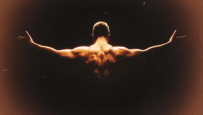 Ο ανίκητος Έλληνας παλαιστής που έσβησε μόνος και αβοήθητος (φωτο)