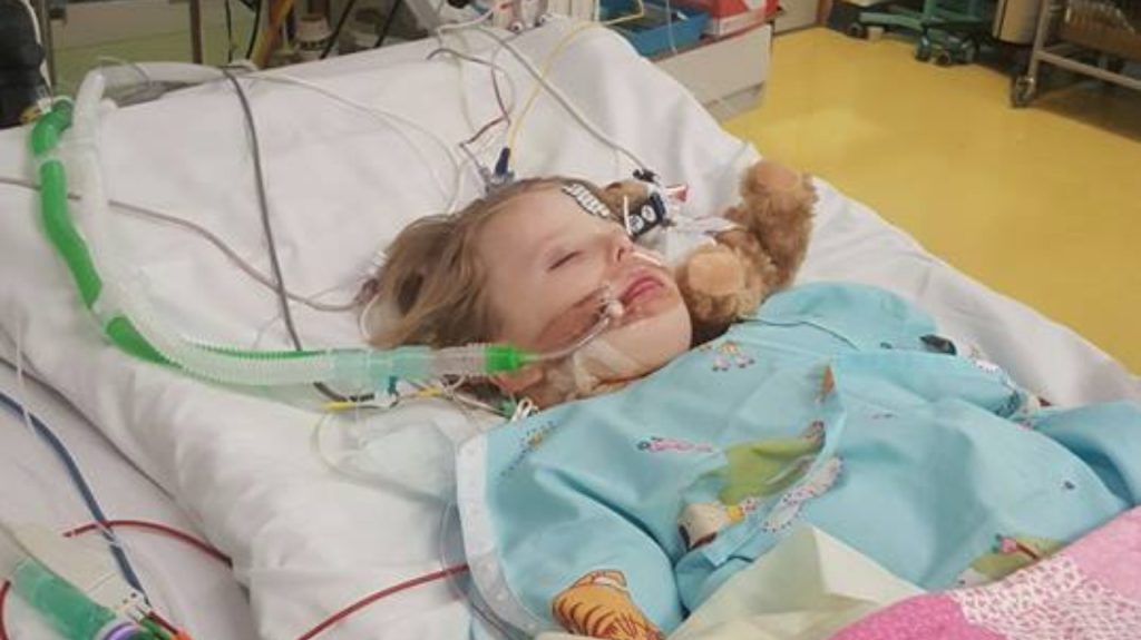 Πέθανε κοριτσάκι 1,5 έτους που οι γονείς του το πήραν κρυφά από το «Παίδων»