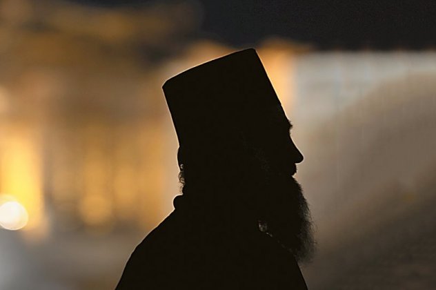 Πως προέκυψε η έκφραση: Ή παπάς παπάς ή ζευγάς ζευγάς