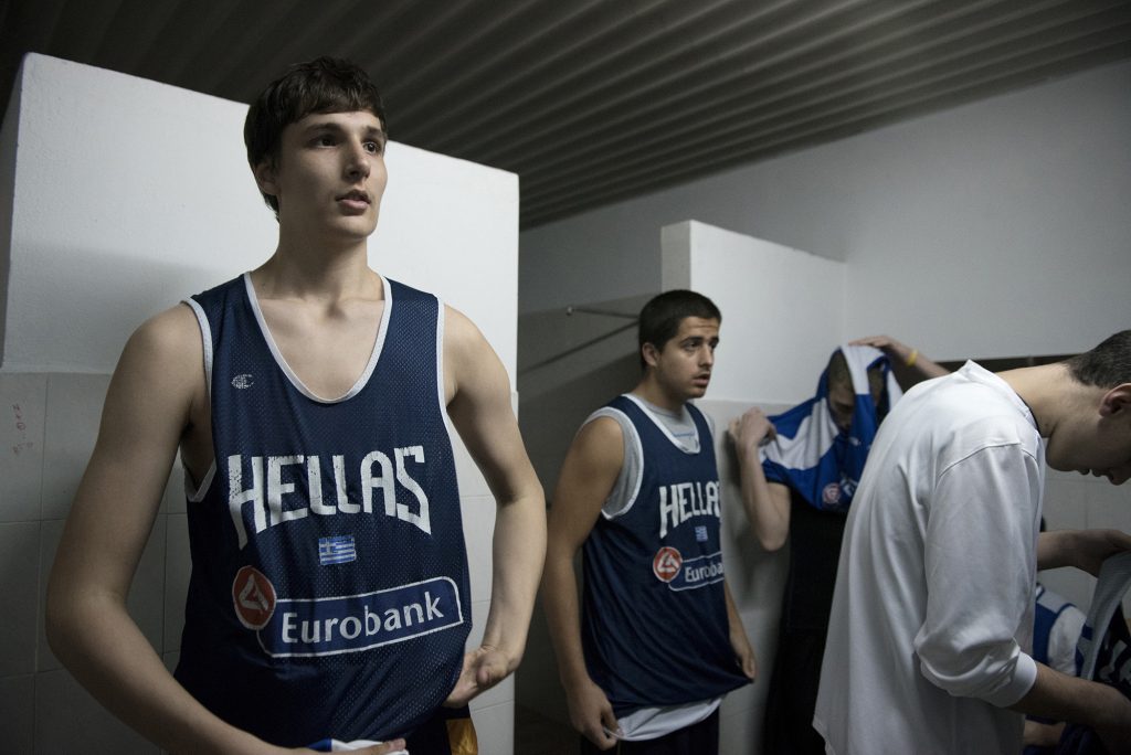 Θωμάς Κατσαούνης: Ο «γίγαντας» μπασκετμπολίστας της Θεσσαλονίκης ύψους 2,20!