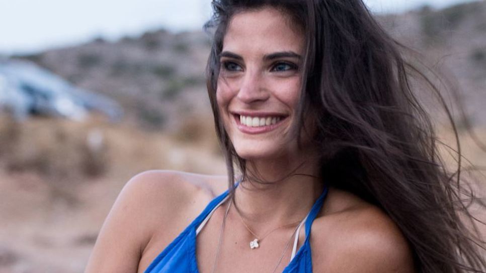 Χριστίνα Μπόμπα: «Τρελαίνει» το Instagram με τη γυμναστική της (βίντεο)