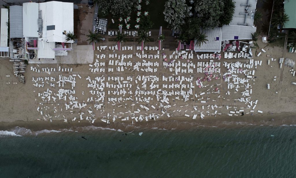 Επιβάτης αεροπλάνου κατέγραψε την φονική καταιγίδα στη Χαλκιδική – Δείτε πώς φαινόταν από ψηλά (βίντεο)