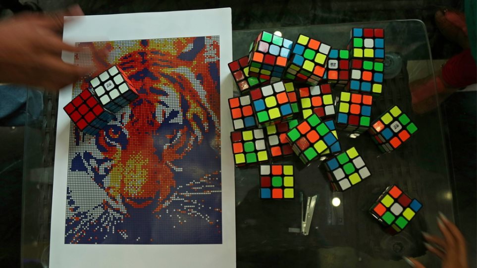 Ακόμη παιδεύεσαι με τον κύβο του Ρούμπικ; Αλγόριθμος το λύνει με 20 κινήσεις