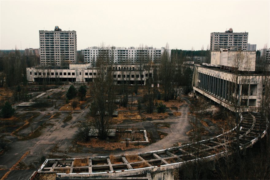 Οι συγκλονιστικές εικόνες της ερήμωσης του Τσέρνομπιλ μέσα από τον φωτογραφικό φακό (φωτο)