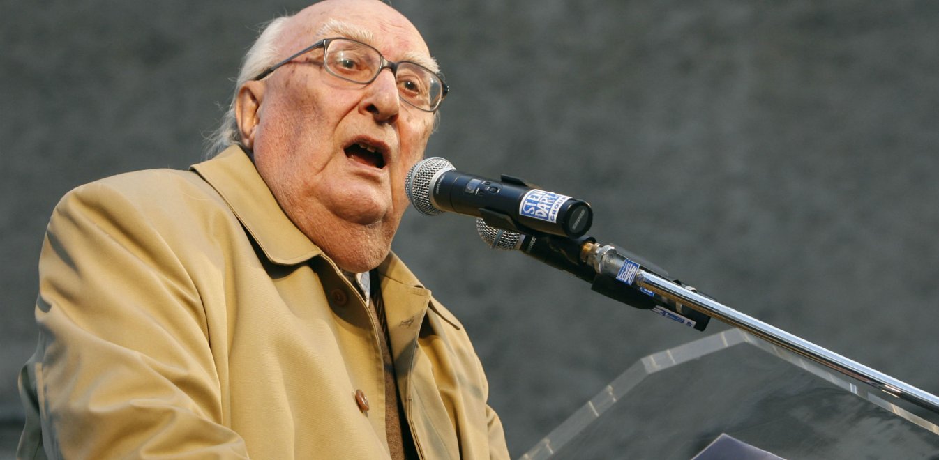 Πέθανε ο Ιταλός συγγραφέας Αντρέα Καμιλέρι – Νοσηλευόταν στην εντατική