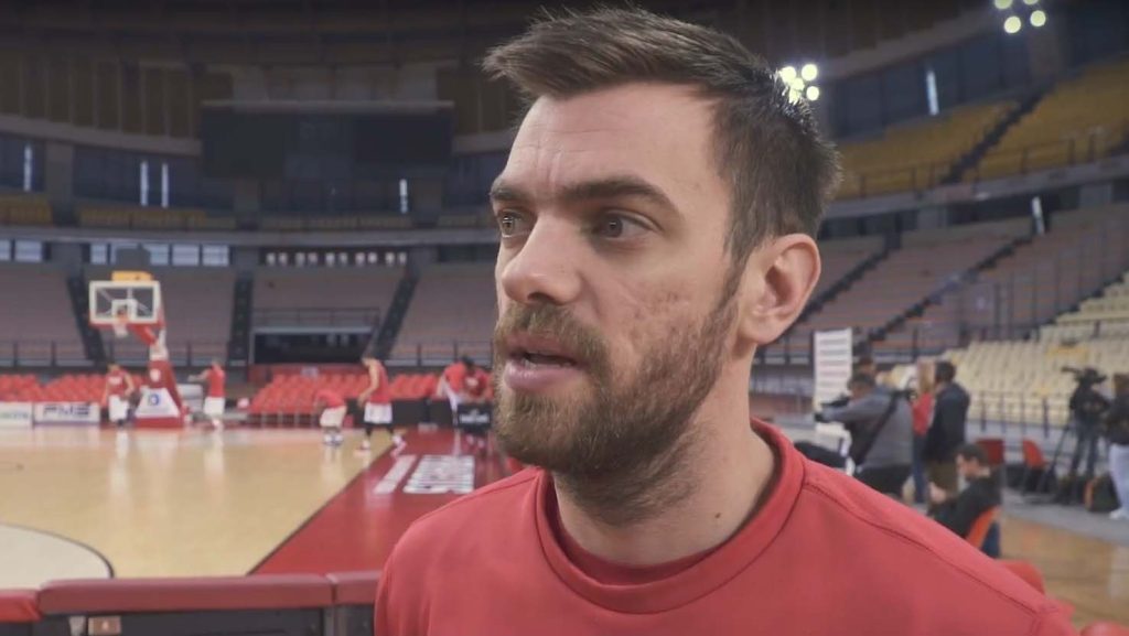 Oριστικό: «Χωρίζουν» Ολυμπιακός – Μάντζαρης – Στην Ούνικς ο παίκτης