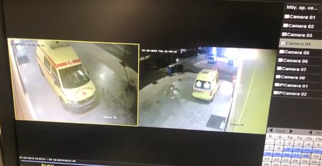 Αιγάλεω: Βόμβα κάτω από ασθενοφόρο έξω από κλινική τοποθέτησαν άγνωστοι