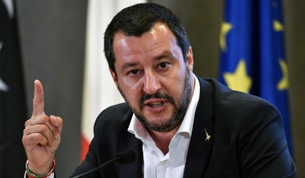 Ματέο Σαλβίνι: Αφήνει ανοικτό το ενδεχόμενο εκλογών στην Ιταλία