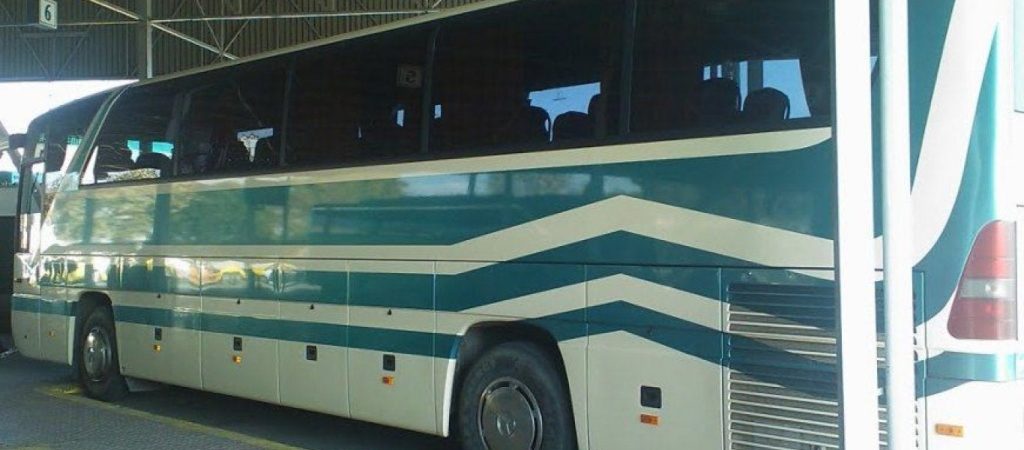 Και όμως το έκανε: Μετέφερε το μηχανάκι του στις αποσκευές του ΚΤΕΛ ανάμεσα στις βαλίτσες (φωτο)