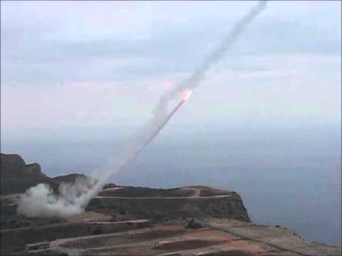 Βίντεο: Μαζικές βολές αντιαεροπορικών πυραύλων του συστήματος PATRIOT