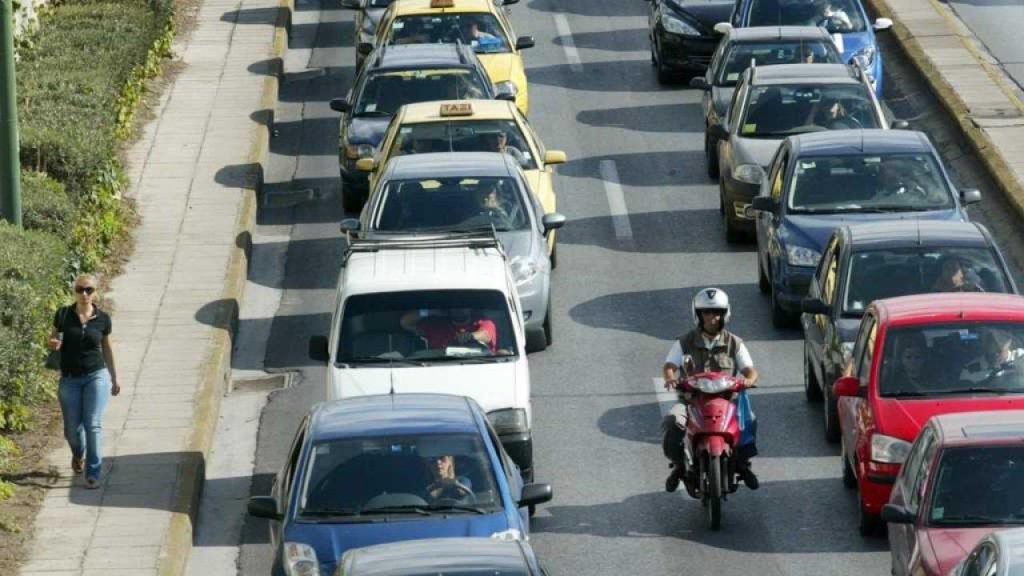 Τί πρέπει να κάνετε αν συμβεί σεισμός ενώ οδηγείτε – Αναλυτικές οδηγίες