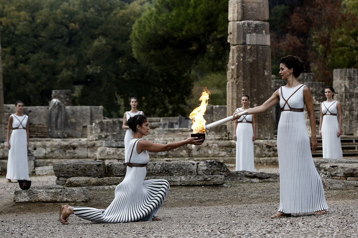 Σαν σήμερα: Η πρώτη τελετή αφής της ολυμπιακής φλόγας στην Αρχαία Ολυμπία