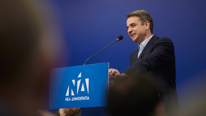 Τον αποθέωσαν μπροστά στα μάτια του Κυριάκου