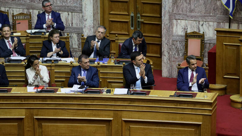 Προγραμματικές δηλώσεις: Αύριο οι δευτερολογίες των αρχηγών και η ψηφοφορία