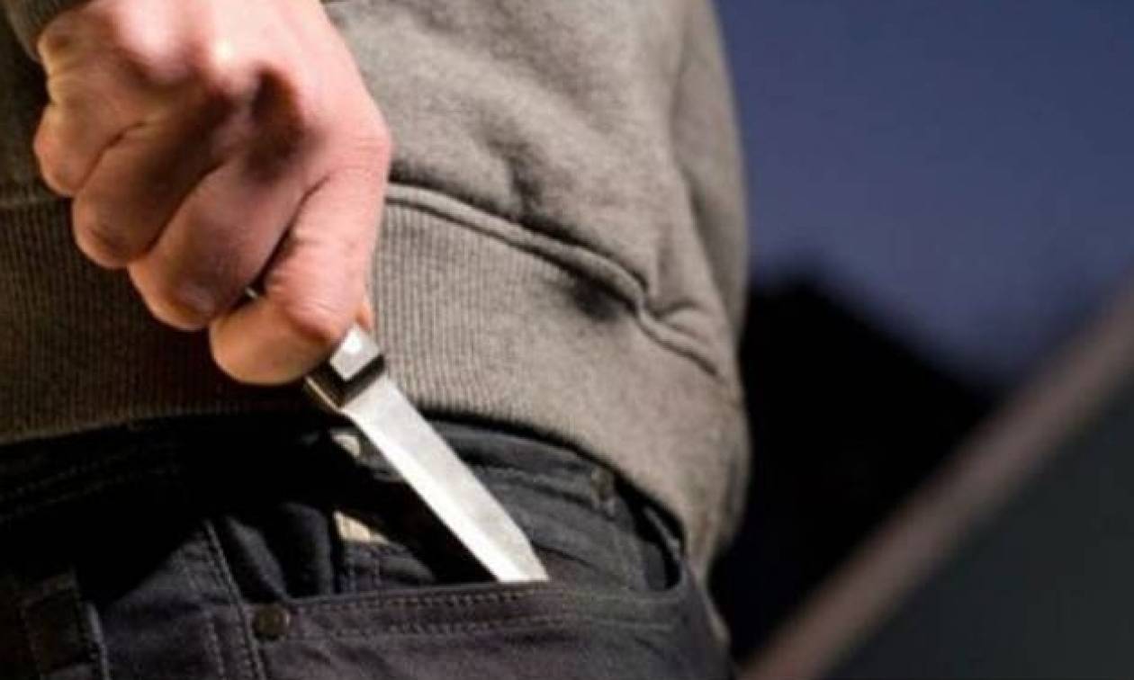 Βγήκαν μαχαίρια σε καυγά ανηλίκων στο Αγρίνιο